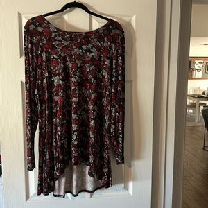 Red black silver long sleeve top
